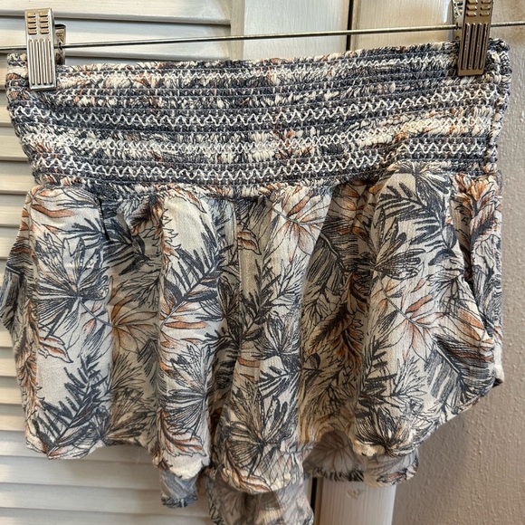 Swimsuit Coverup Short - Picture 1 of 5